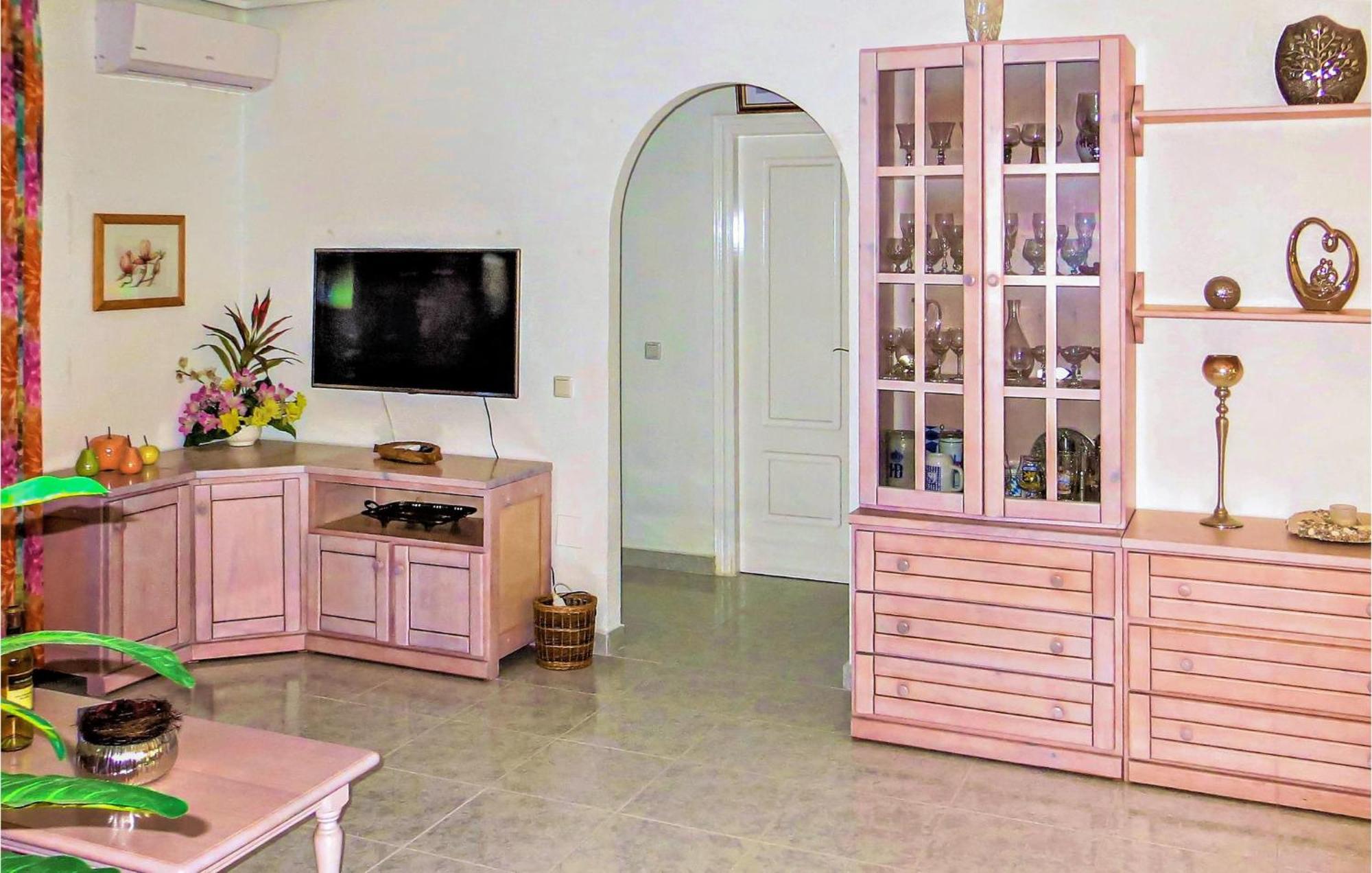 Beautiful Apartment In Quesada Рохалес Екстериор снимка