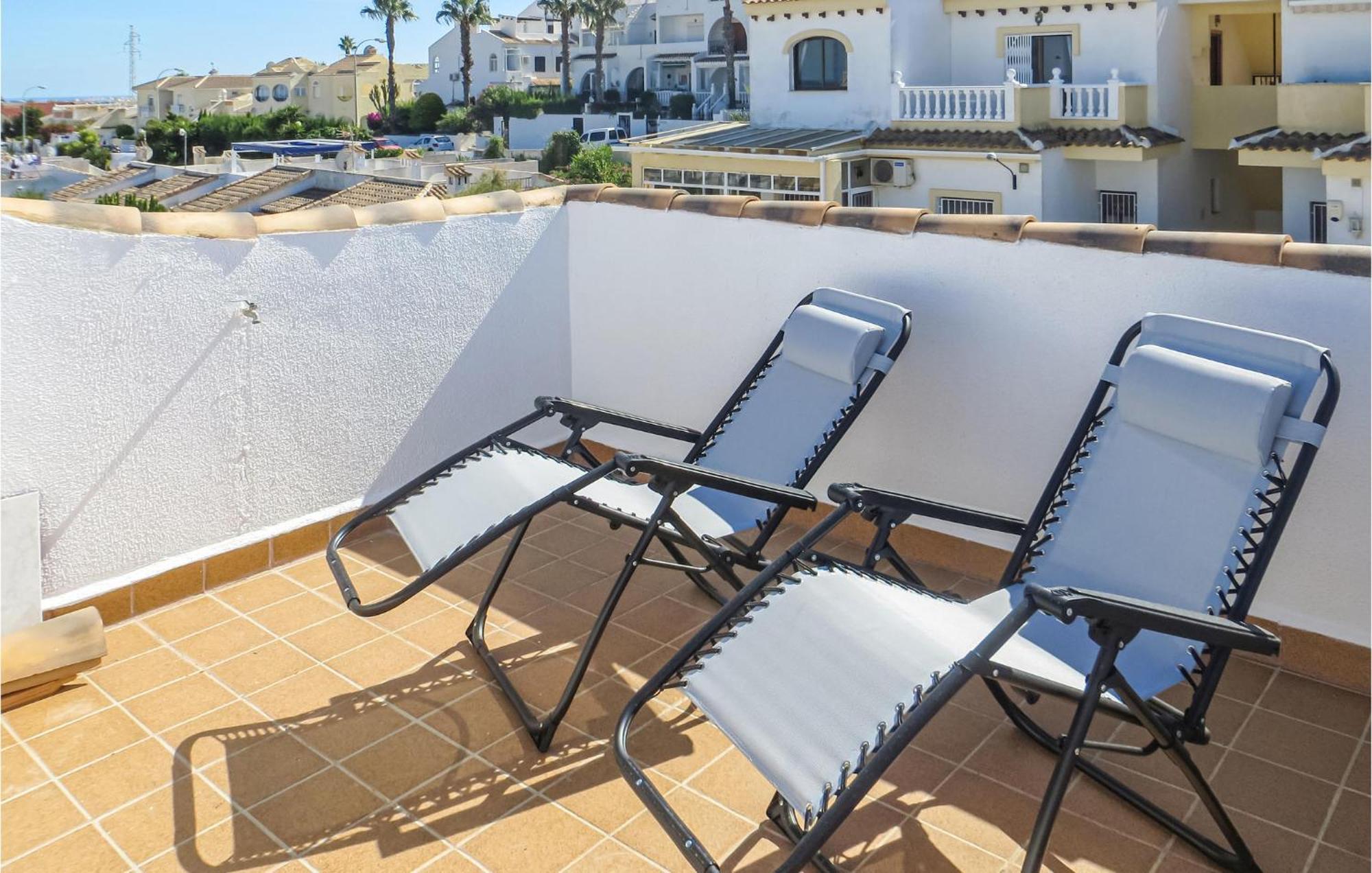 Beautiful Apartment In Quesada Рохалес Екстериор снимка